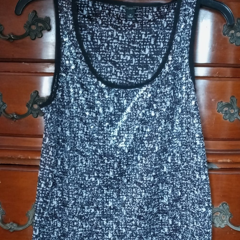 Ann Taylor Sequined size M tank tol